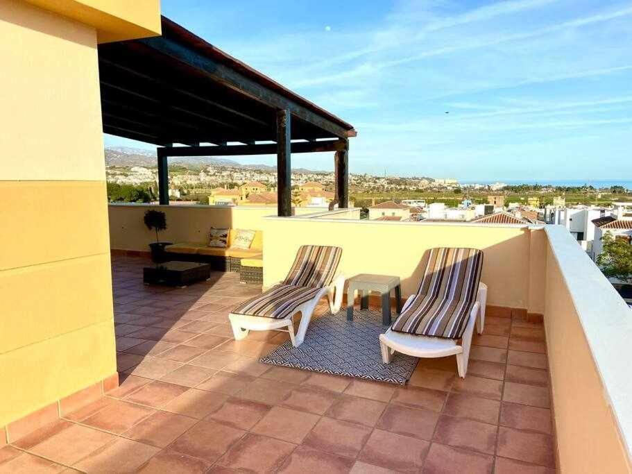 Sea View And Mountains By Solymar Holiday Torre Del Mar Buitenkant foto